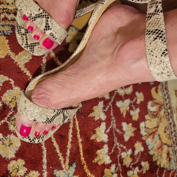 Vince Cumato Genuine Leather Snakeskin Heel Size 9 - Picture 10 of 13